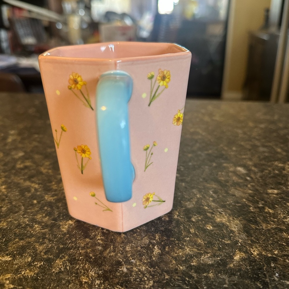 Anthropologie Mom mug with flower design as new with sticker on base - Picture 2 of 6